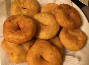 Una foto de Sopaipillas, receta de mi abuelita