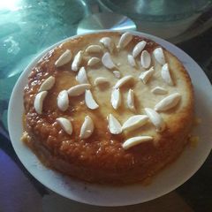 A picture of Caramel custard bread pudding.