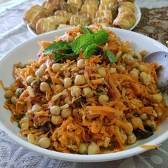 A picture of Moroccan carrot and chickpea salad.