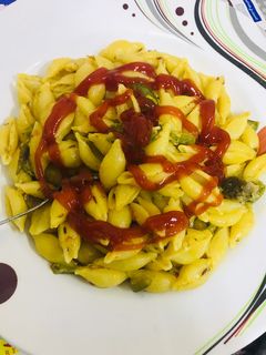 A picture of Creamy macaroni.