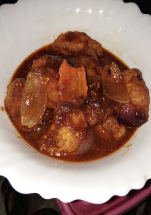 A picture of Chilli egg potato.