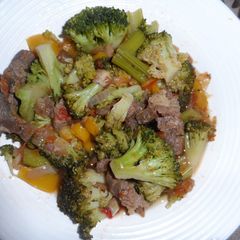 A picture of Beef brocolli.