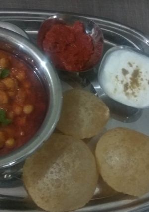 છોલે મસાલા (Chhole masala recipe in gujarati) રેસીપી મુખ્ય ફોટો