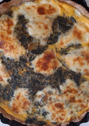 Una foto de Tarta de acelga con masa integral