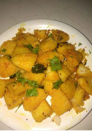 फ्राइड इडली (Fried Idli Recipe In Hindi) रेसिपी मुख्य फोटो