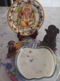 ખીર(Kheer recipe in Gujarati) રેસીપી મુખ્ય ફોટો