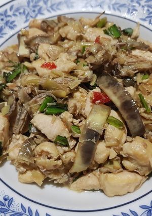 รูปของ อกไก่ผัดหัวปลี