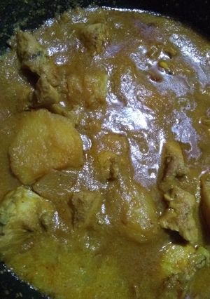 A picture of Chicken curry.