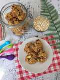Apple Almond Oatmeal Cookies