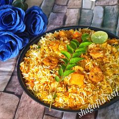 A picture of Spicy Prawn Biryani.