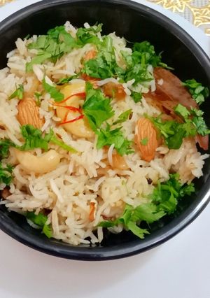 कश्मीरी पुलाव (Kashmiri pulao recipe in hindi) रेसिपी मुख्य फोटो