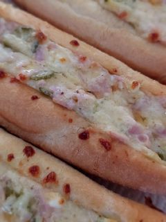 Töltött besütött kiflik recept fotója