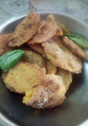 Una foto de Milanesas de zapallo y boniatos