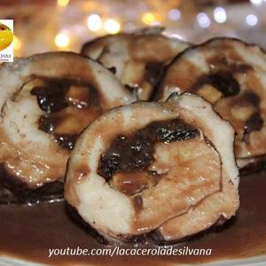 Lomo de cerdo relleno con manzanas y ciruelas sin horno - Recetas Navideñas