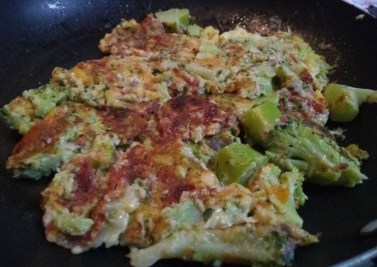 Crepioca de Brócolis e Tomates Secos