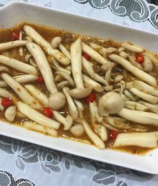 nấm xào sả ớt