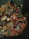 Ikan goreng sambel jamur sawir