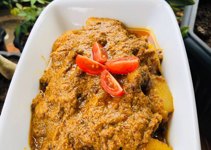 Rendang daging