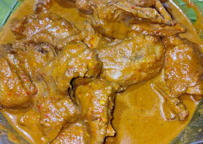 Rendang gulai ayam padang