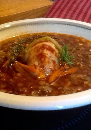 Foto principal de Lentejas con pollo en escabeche y su caldo