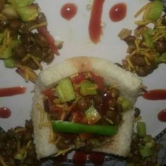 A picture of Bread katori chat.