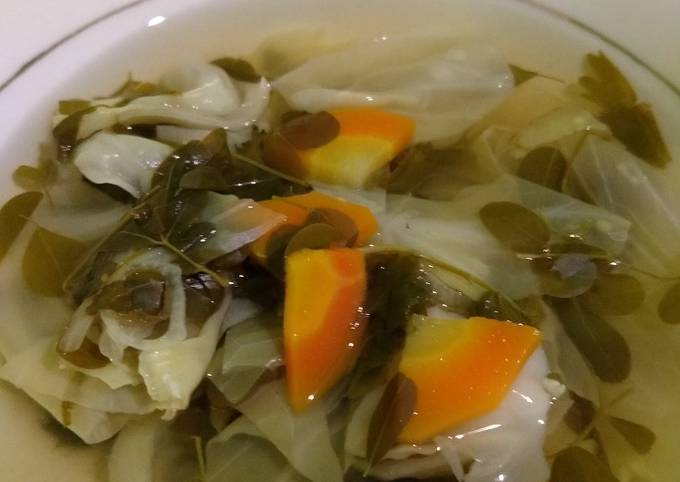 Resep Sayur Bening Daun Kelor Oleh Rinarina Cookpad