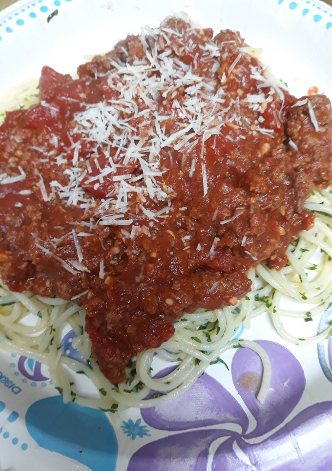 A picture of Easy Simple Spaghetti.