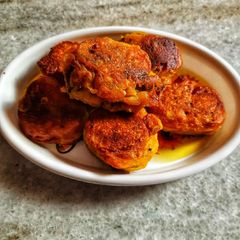 A picture of BHAPA DIMER CHOP /STEAMED EGG CROQUETTES.