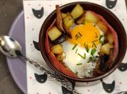 Une photo de champignon et pommes de terre