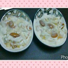 A picture of Fruity creamy yogurt.