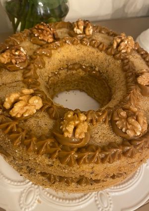 Una foto de Torta de Nuez y Manjar