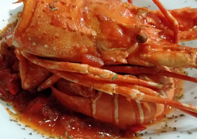 Lobster Saus Asam Manis Pedas