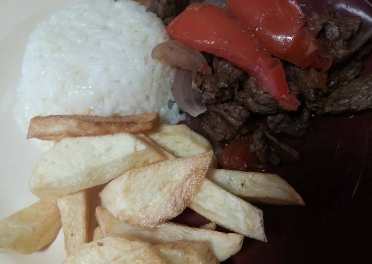 Lomito saltado