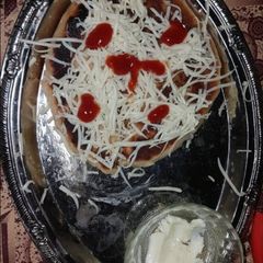 A picture of Aloo paratha.