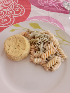 Una foto de Espirales con salsa de anchoas