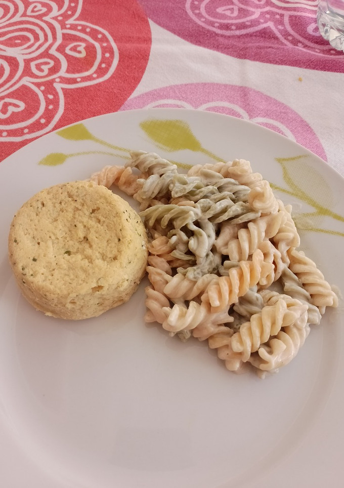 Una foto de Espirales con salsa de anchoas