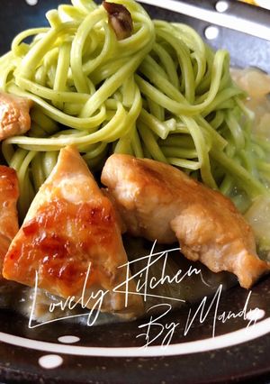 蕈菇雞乾拌蔬菜麵 的食譜成品照片