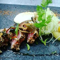 A picture of Pan seared Tuna with citrus Salad.