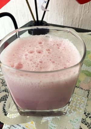 Una foto de Licuado de fresa