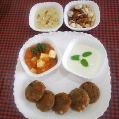 Vrat thali A picture of Vrat thali.