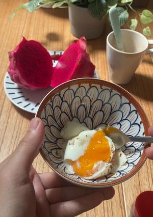 Foto resep Telur 1/2 matang bumbu tabur