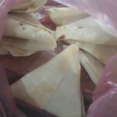 A picture of Qeema Samosa.