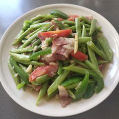 A picture of Sautéed Beans.