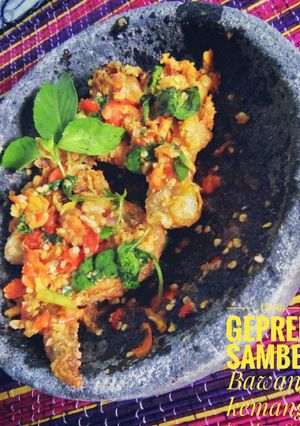 Foto resep Ayam geprek sambel bawang kemangi