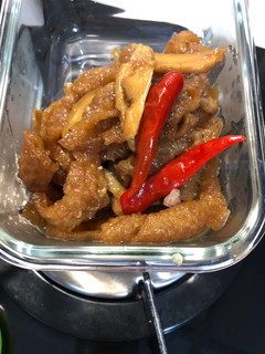 滷炸豬皮 的食譜成品照片