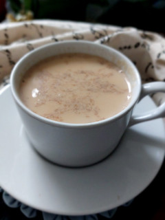 Foto resep Teh Susu Rempah Arab (Syai Haleeb) with kurma