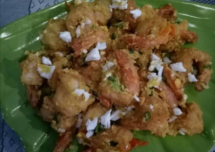 Resep: Udang goreng saus telur asin yang Lezat