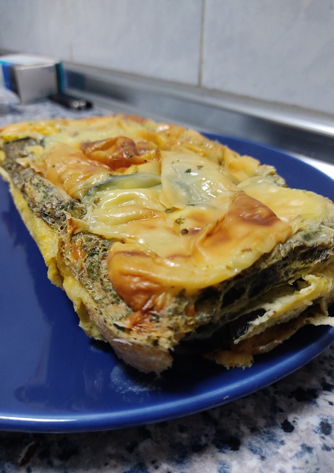 Una foto de Pastel de berenjena y calabacín en microondas