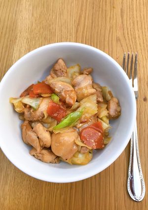 A picture of Black vinegar chicken & vegetable rice bowl.