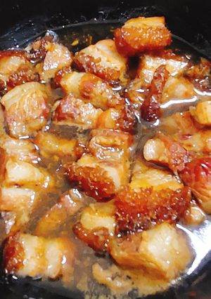 Hình của món Thịt quay kho nước tương.